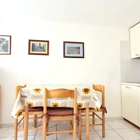 דירה N079 - Numana, Delizioso Cielo-terra Nel Centro Storico *