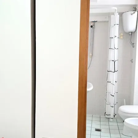 公寓 N079 - Numana, Delizioso Cielo-terra Nel Centro Storico *